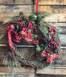 Christmas Delight Wreath (Silk)