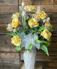 Dozen Yellow Garden Roses (Silk)